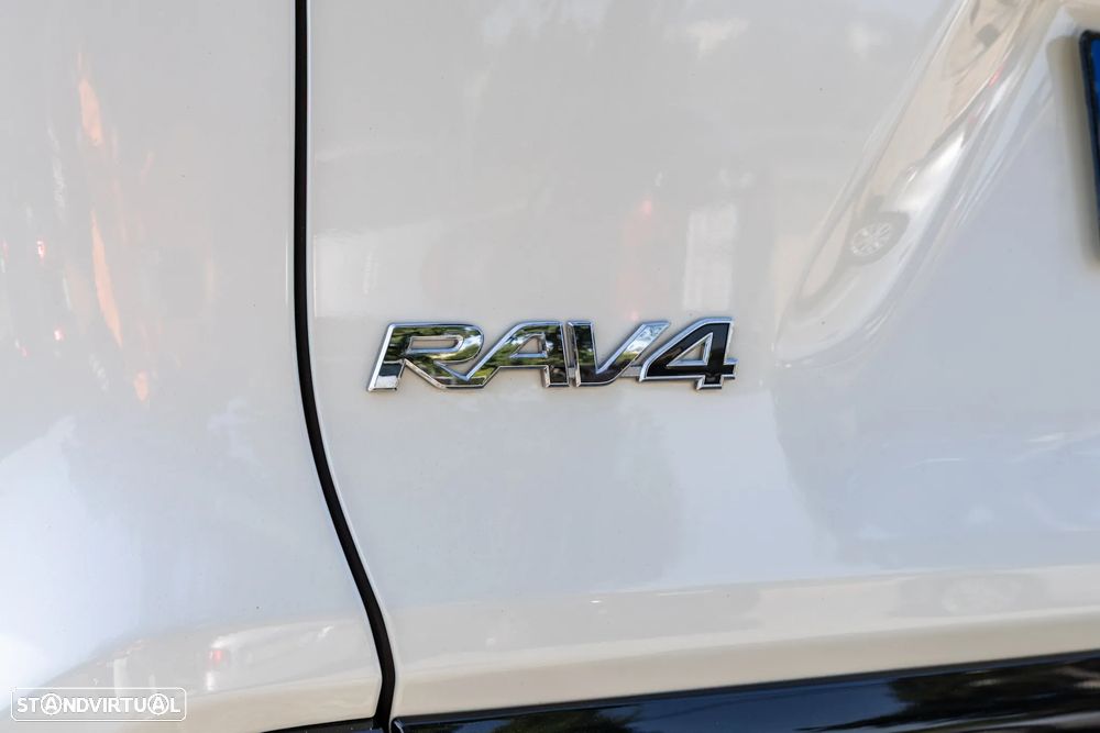 Toyota RAV4 2.5 HDF Exclusive - 10