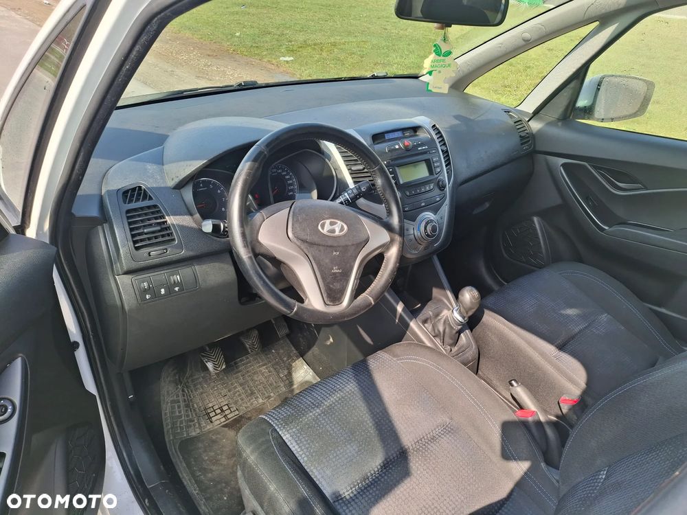 Hyundai ix20 1.4 blue Comfort - 9
