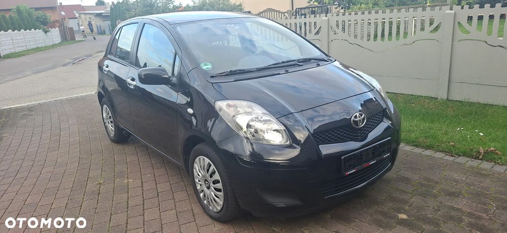 Toyota Yaris 1.0 Entry EU5 - 13