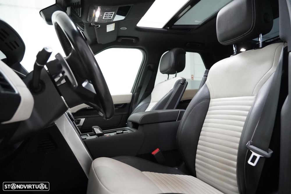 Land Rover Discovery D250 R-Dynamic S - 6