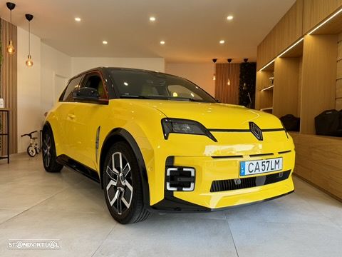 Renault 5 E-Tech R Iconic Five 150 Comfort Range - 1