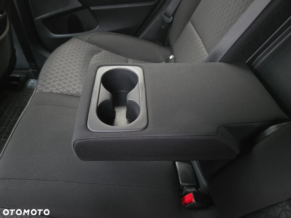 Kia Ceed 1.6 CRDi mHEV L - 12