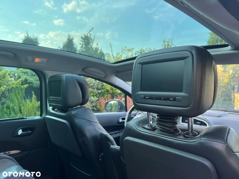Peugeot 5008 - 29