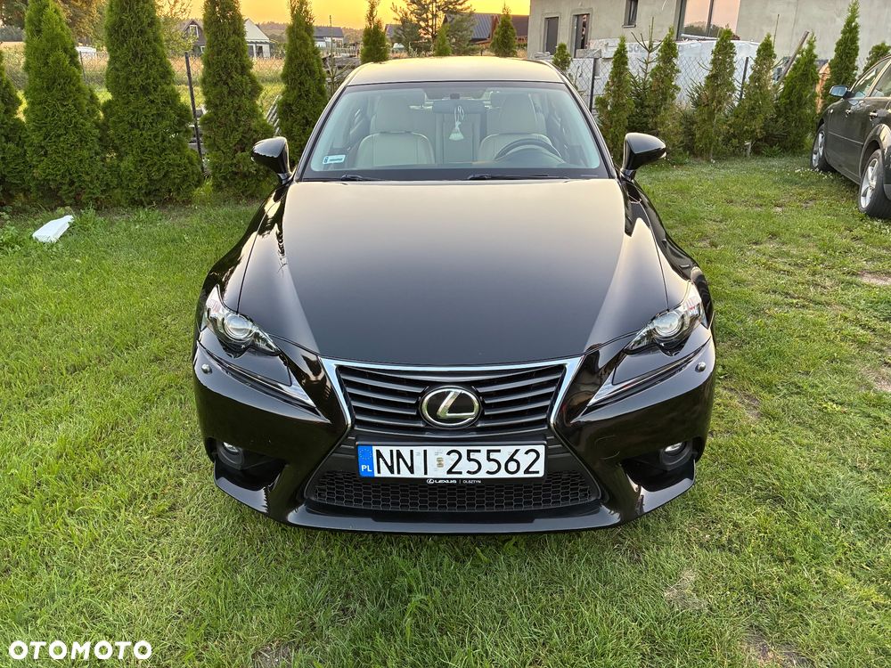 Lexus IS 200t Comfort - 4