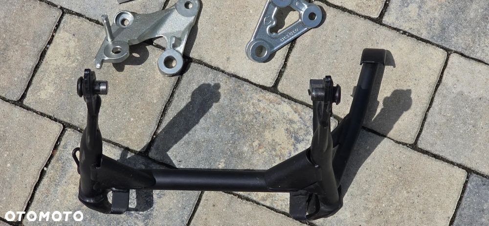 stopka centralna Ducati Hyperstrada, Hypermotard 821 / 939 - 2