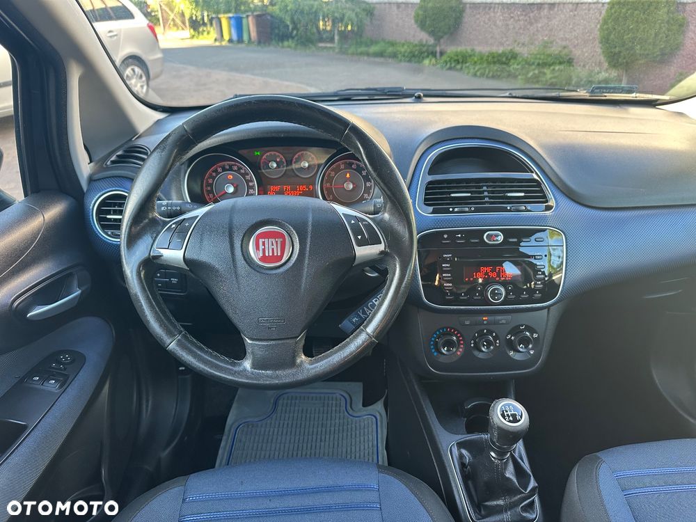 Fiat Punto Evo 1.4 8V Estiva Blue&Me Euro5 - 17
