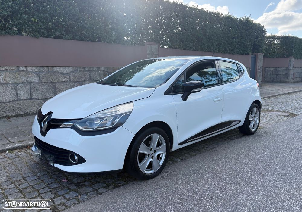 Renault Clio 1.5 dCi Luxe - 20