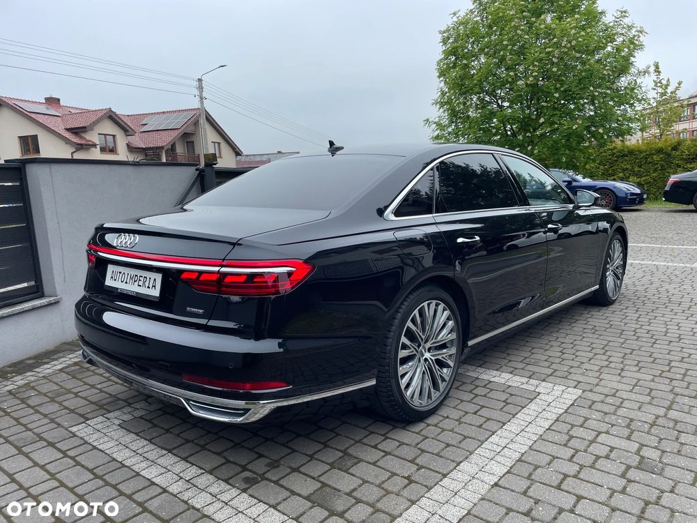Audi A8 - 5