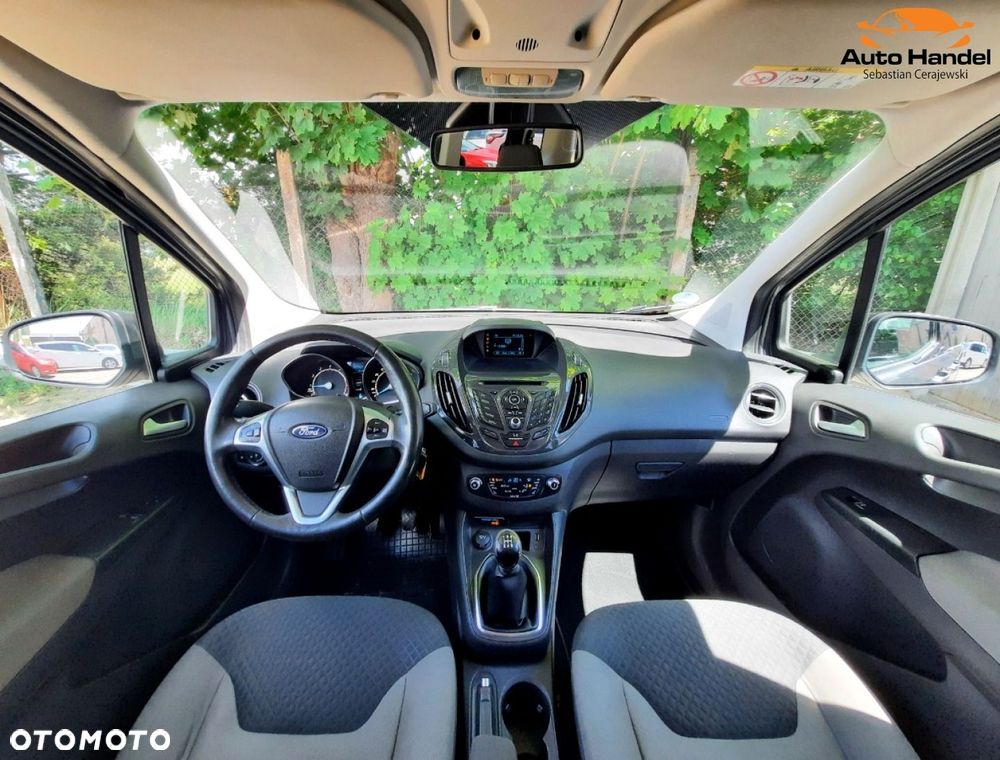 Ford Tourneo Courier - 5