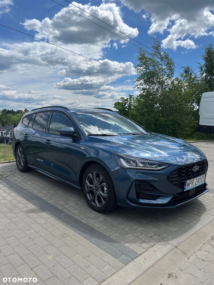 Ford Focus 1.0 EcoBoost mHEV ST-Line X - 1