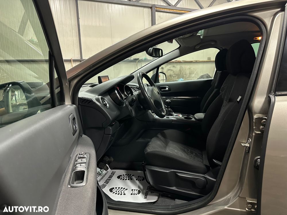 Peugeot 3008 - 8