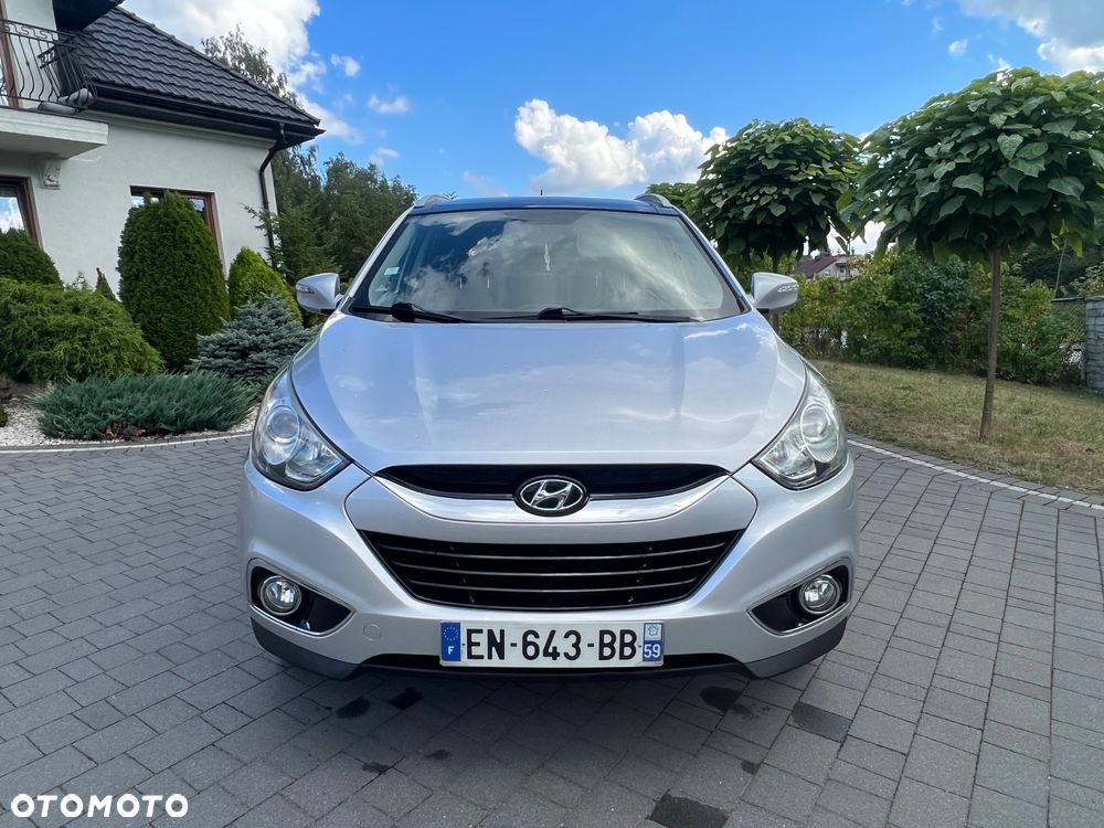 Hyundai ix35 2.0 CRDi 4WD Fifa World Cup Gold Edition - 8