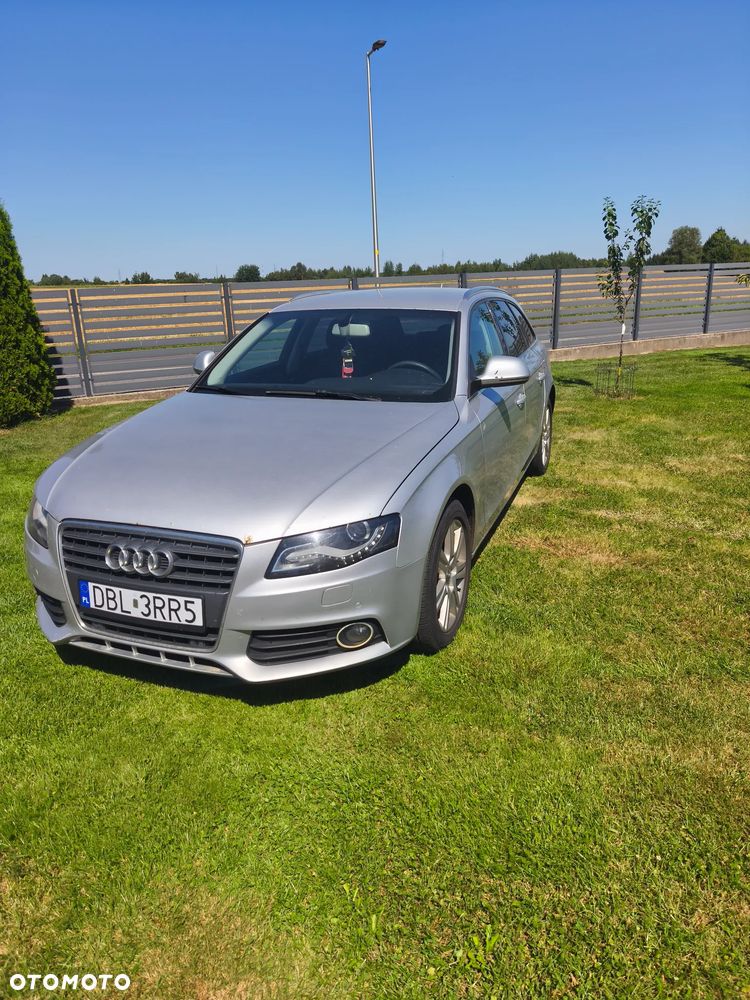 Audi A4 Avant - 10