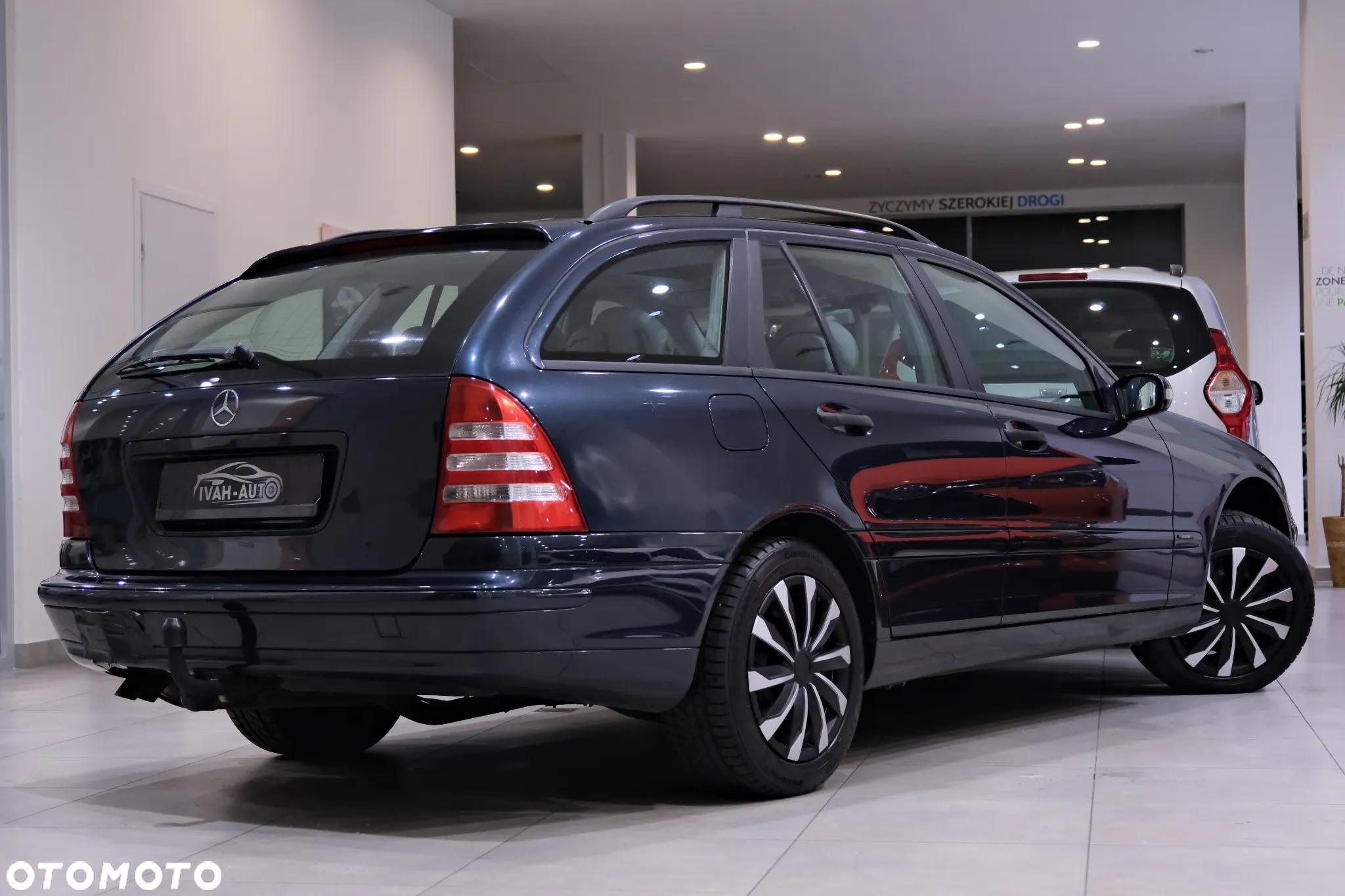 Mercedes-Benz Klasa C 180 T Kompressor Automatik Classic - 11