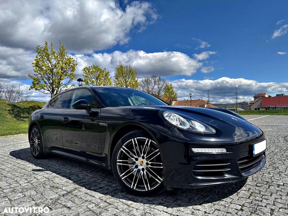 Porsche Panamera Edition - 1