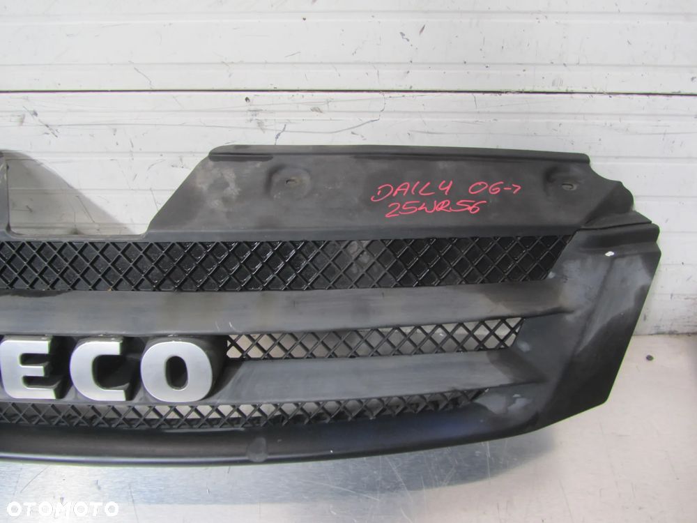 Iveco Daily 06->grill atrapa - 5