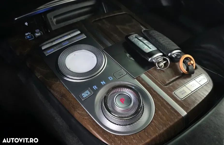 Genesis G80 2.5T AWD AT8 Luxury Line - 8