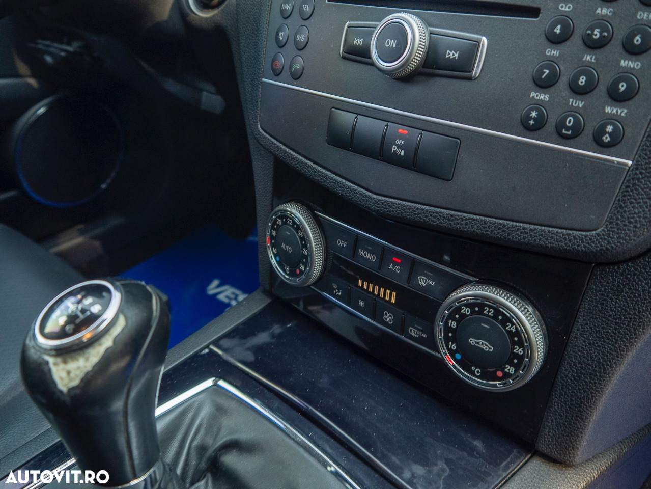 Mercedes-Benz C 180 CDI DPF (BlueEFFICIENCY) Avantgarde - 40