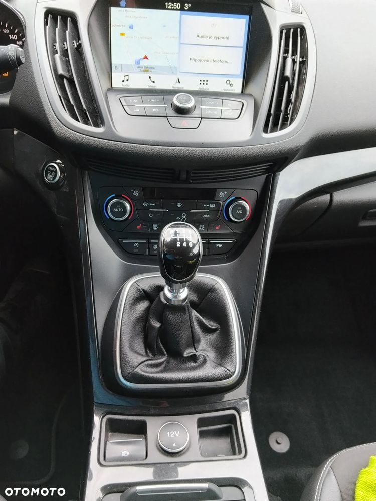 Ford Kuga 1.5 TDCi FWD Titanium - 10