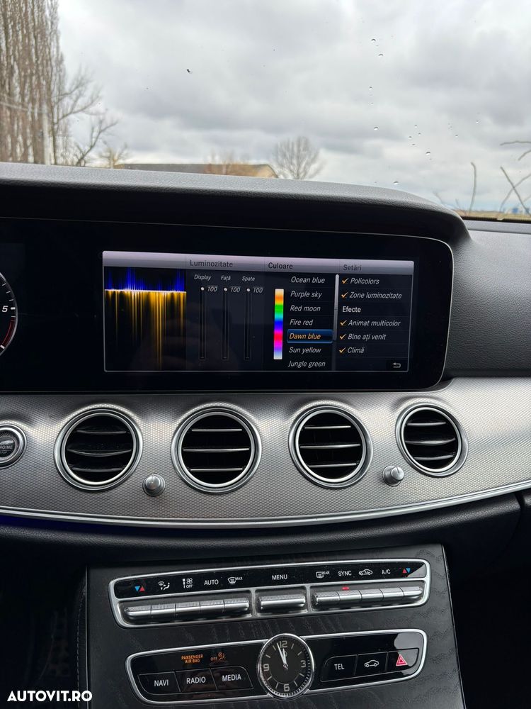 Mercedes-Benz E 220 d Aut. - 10