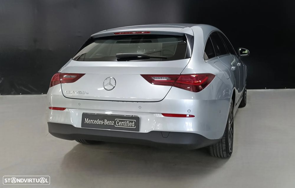 Mercedes-Benz CLA 250 e Shooting Brake Progressive - 2