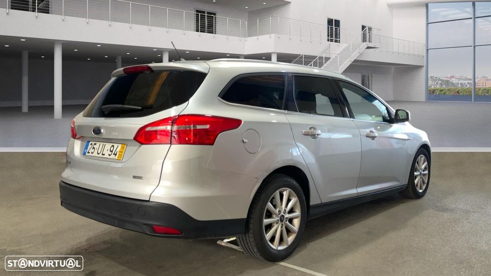 Ford Focus 1.0 EcoBoost Titanium - 2