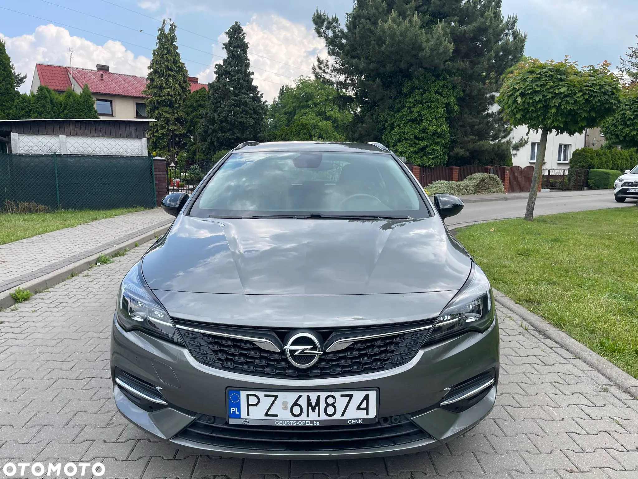 Opel Astra 1.2 Turbo Start/Stop Sports Tourer Business Edition - 2
