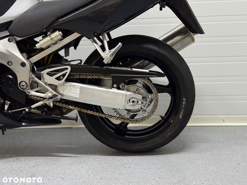Honda CBR - 12