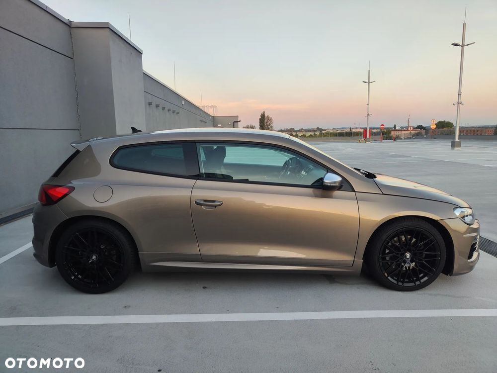 Volkswagen Scirocco 2.0 TSI BMT Perfectline R-Style DSG - 3