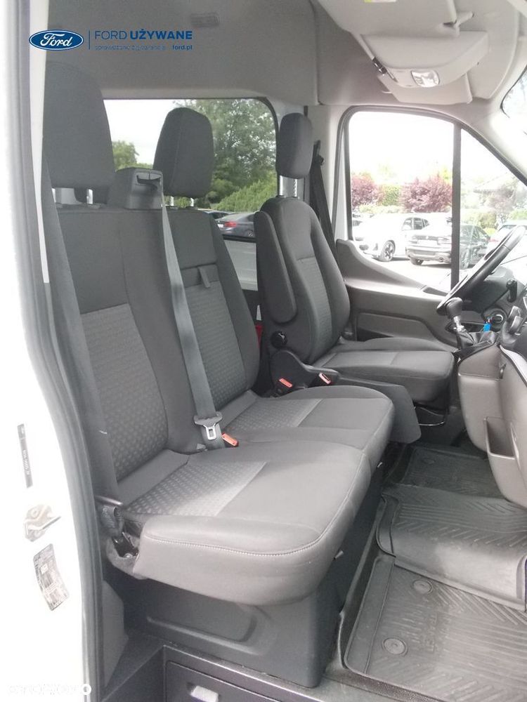 Ford Transit - 13