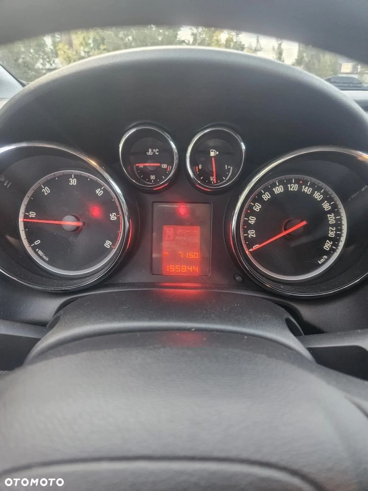 Opel Astra III 1.7 CDTI - 13