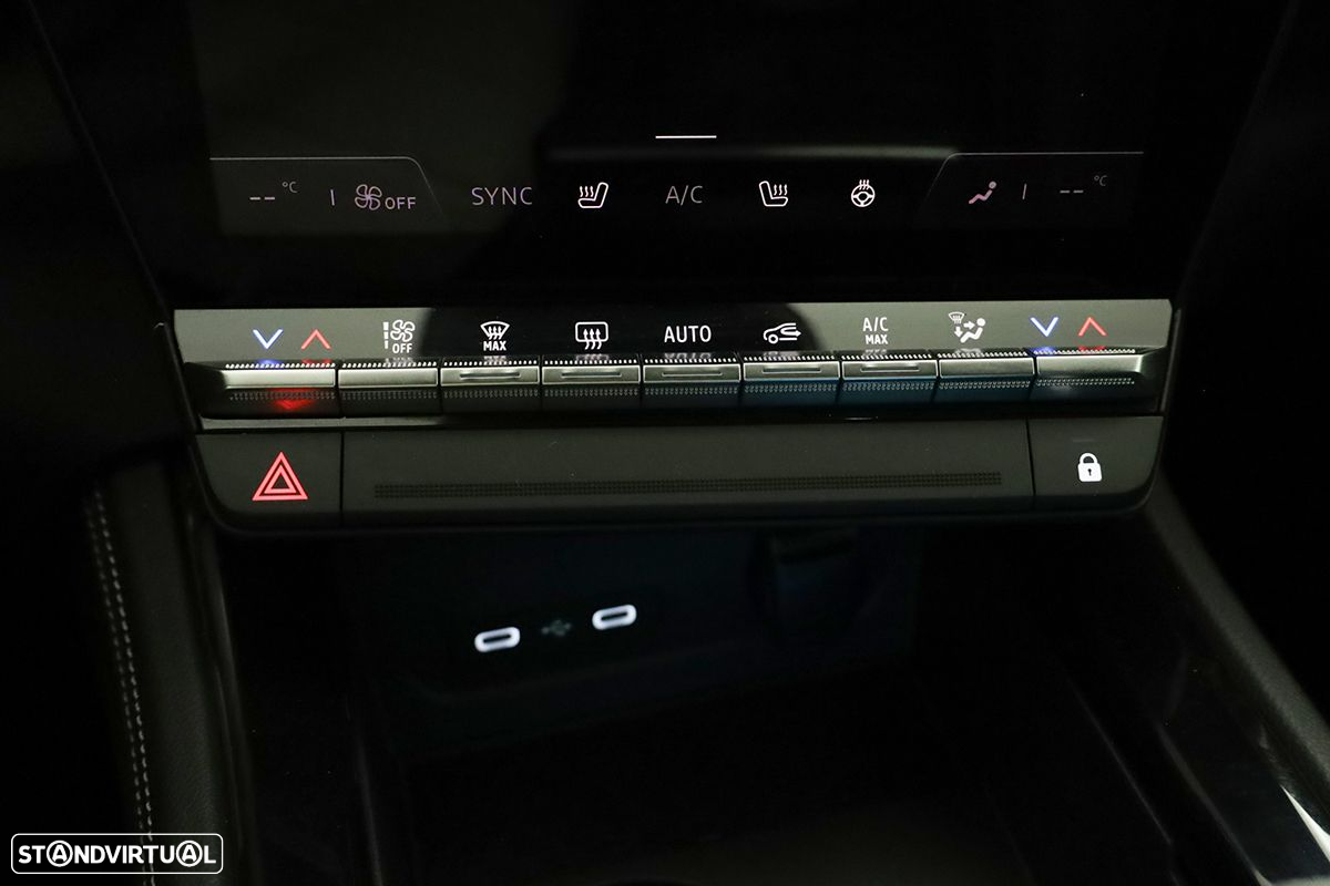 Renault Austral 1.3 Mild Hybrid Iconic Auto - 13