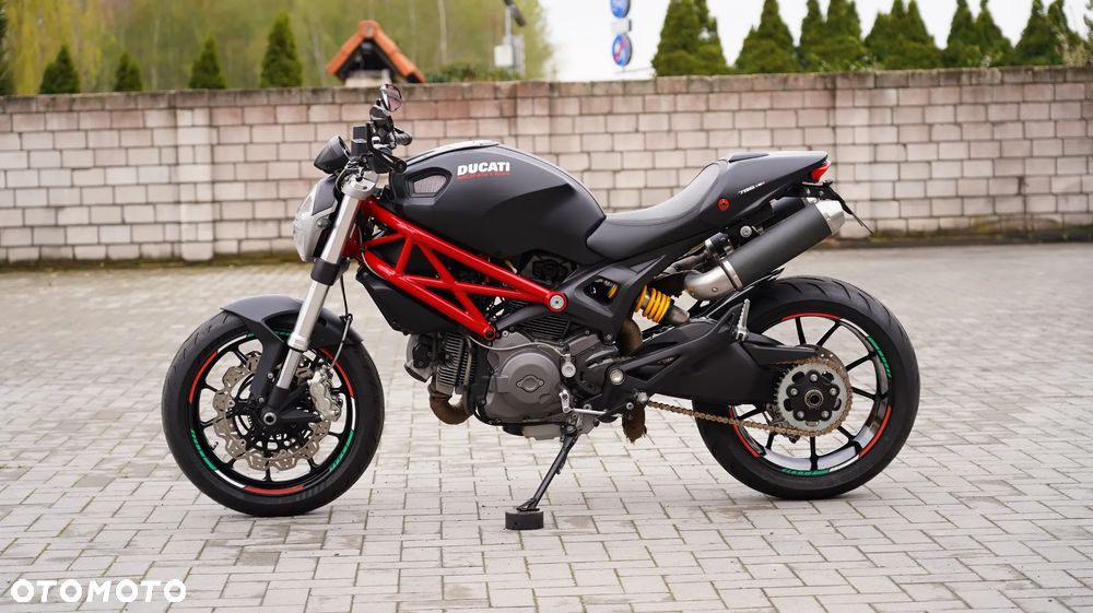 Ducati Monster - 8