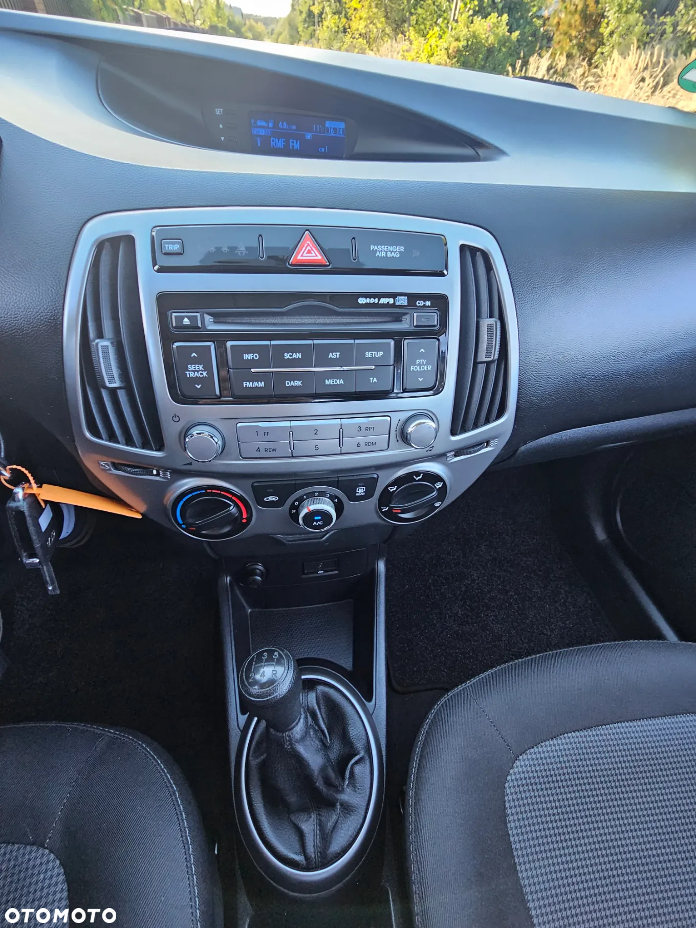 Hyundai i20 1.2 Fifa World Cup Edition - 13
