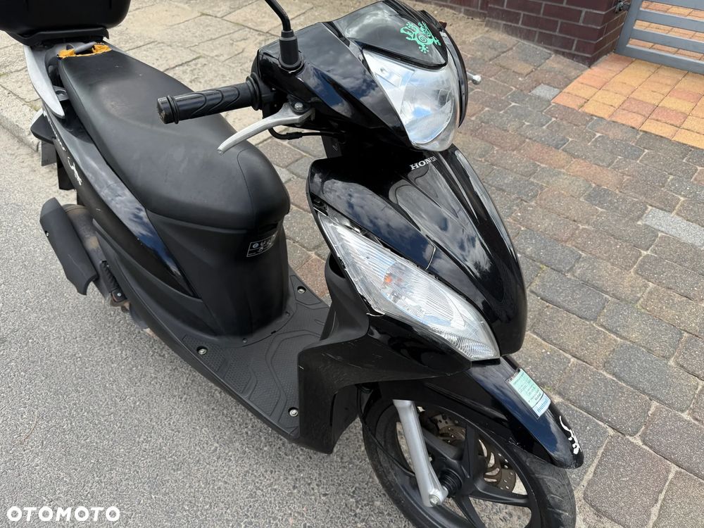 Honda Vision - 12