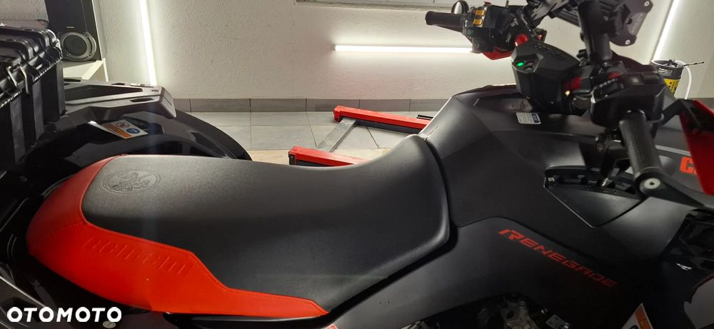 Can-Am Renegade - 10