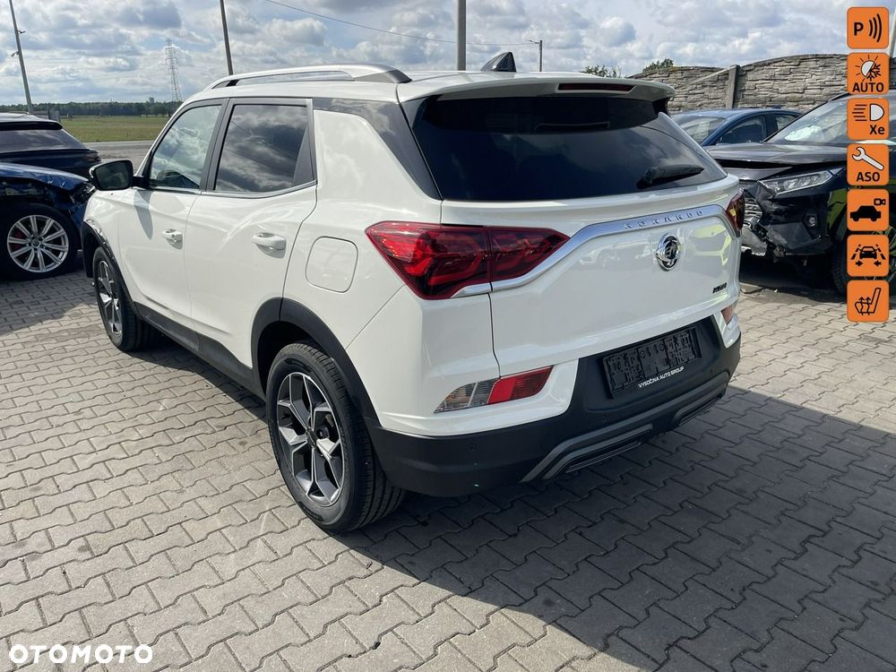 KG Mobility Korando