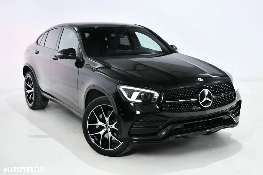 Mercedes-Benz GLC Coupe 300 e 4MATIC - 1