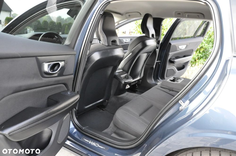 Volvo V60 D3 SCR Momentum - 31