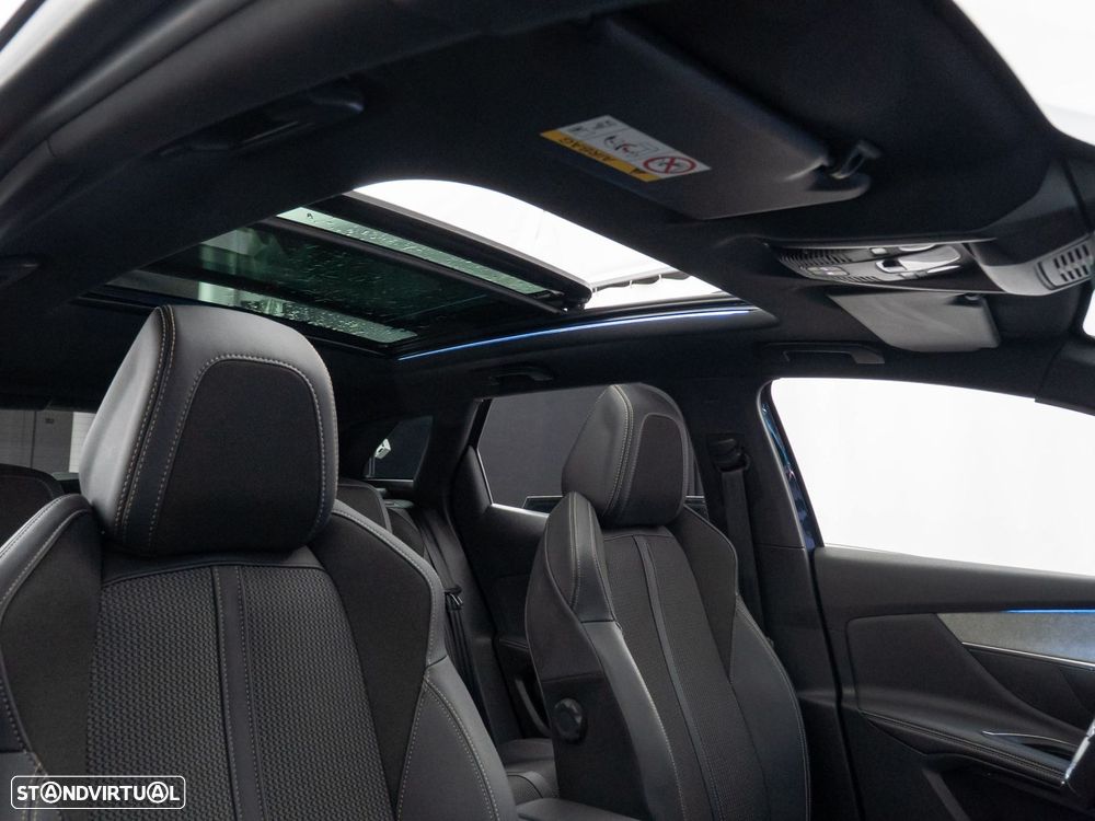 Peugeot 3008 1.6 Hybrid4 GT e-EAT8 - 40