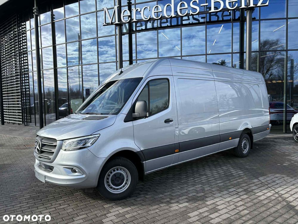 Mercedes-Benz Sprinter - 2