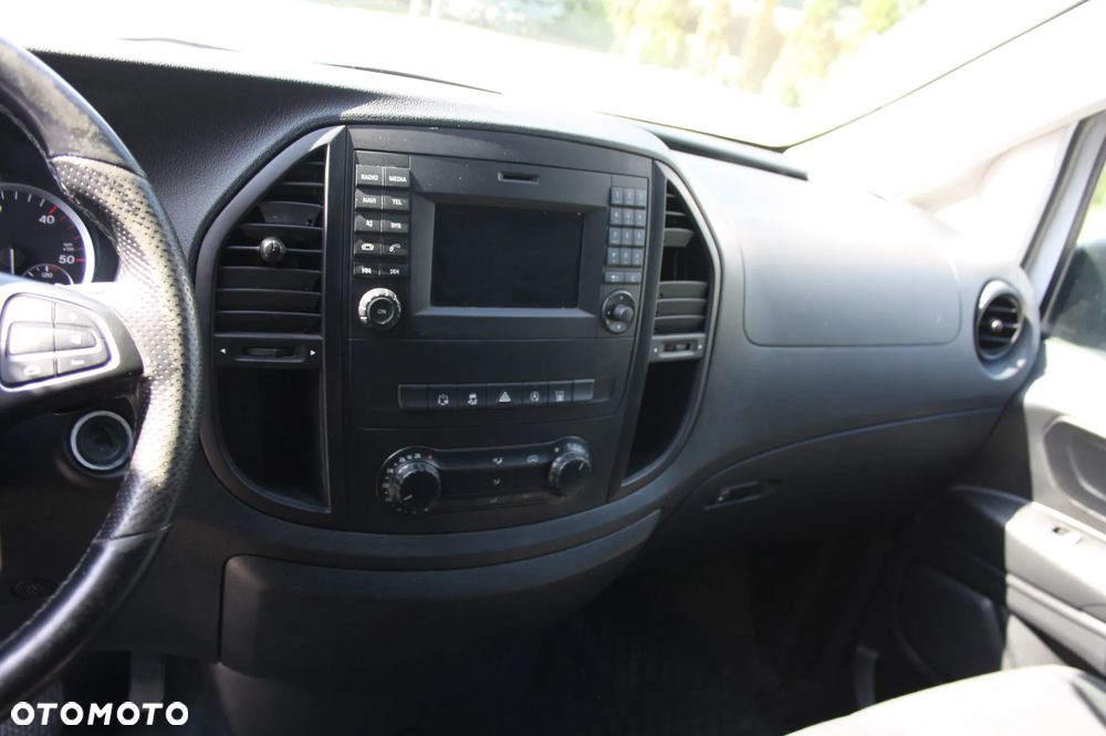 Mercedes-Benz VITO - 14