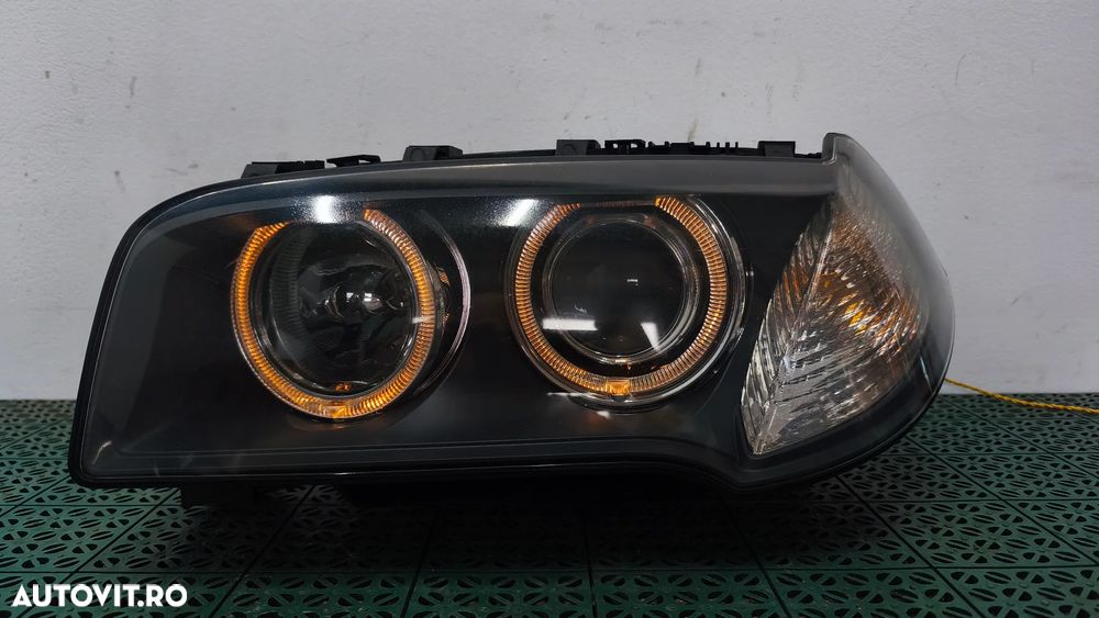 Far stanga - dreapta BMW X3 E83 LCi Bixenon de europa 7162192 7162191 - 7