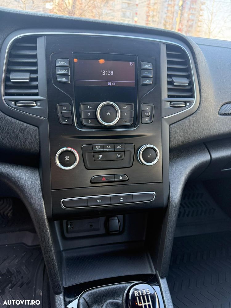 Renault Megane TCe GPF Life - 7