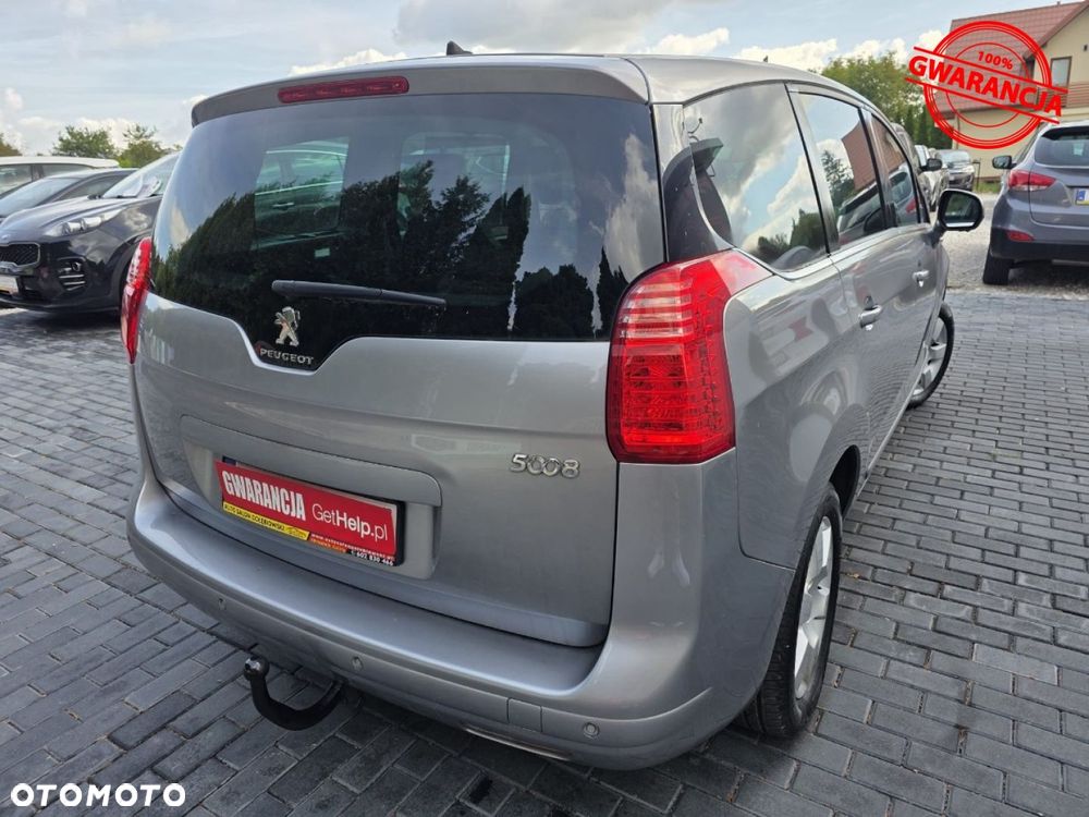 Peugeot 5008 - 10