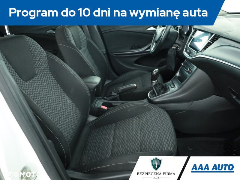 Opel Astra - 9