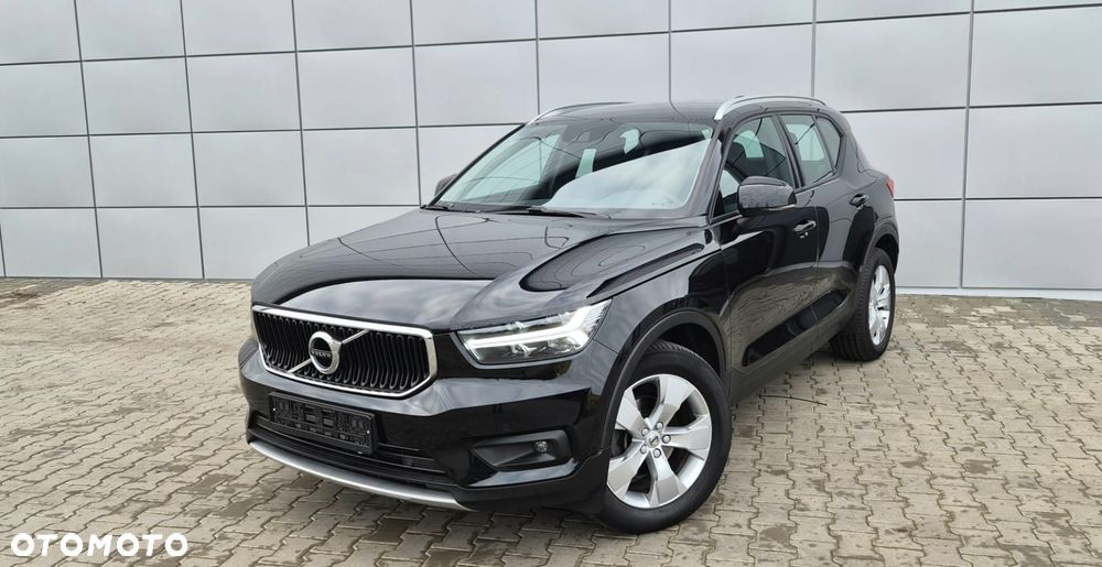 Volvo XC 40 T3 Geartronic Momentum Pro - 9