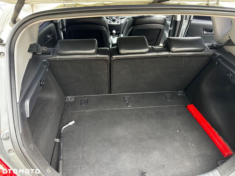 Hyundai i30 1.6 CRDi Comfort World Cup - 12