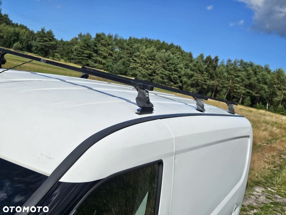 Fiat Doblo 1.4 16V Active - 11
