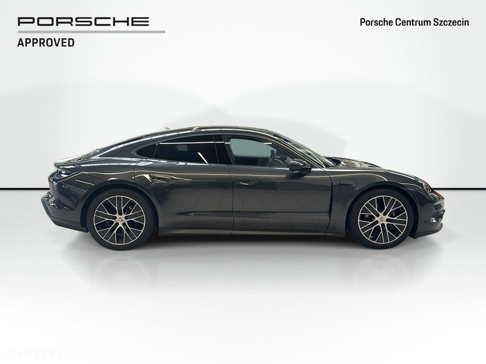 Porsche Taycan 105kWh Performance Plus - 8
